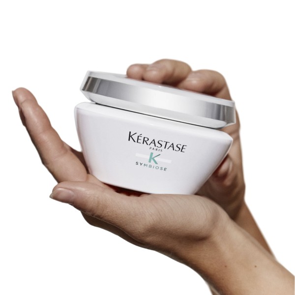 Kerastase - Symbiose - Symbiose Μάσκα για Ταλαιπωρημένα Μαλλιά με Τάση Πιτυρίδας - 200ml Kerastase - Symbiose - Symbiose Μάσκα για Ταλαιπωρημένα Μαλλιά με Τάση Πιτυρίδας - 200ml
